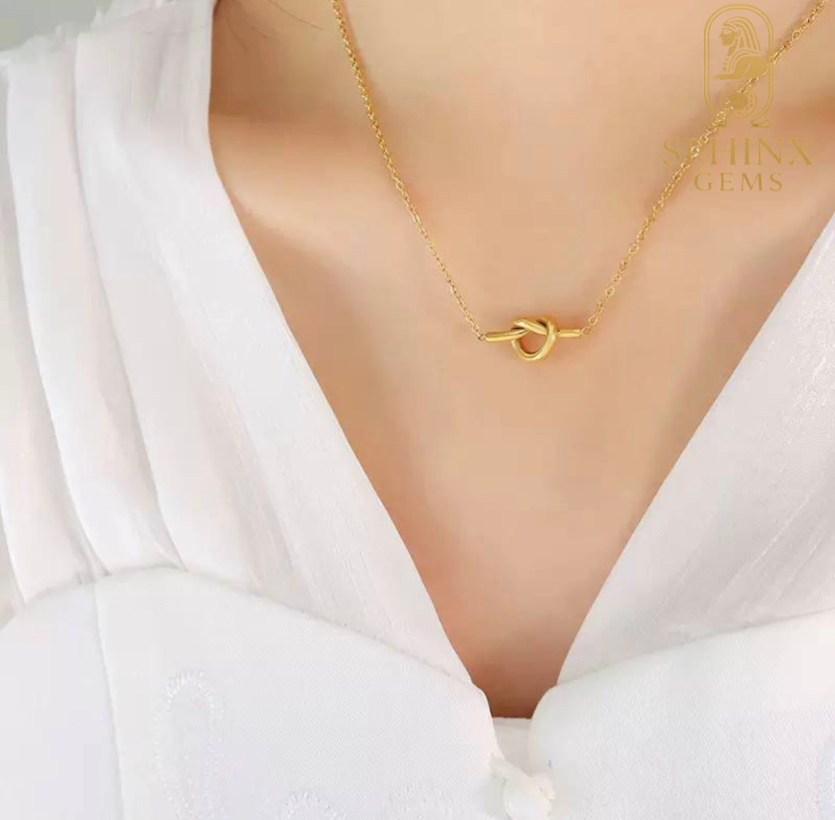 Golden Infinity Knot Necklace – Minimal Elegance Design
